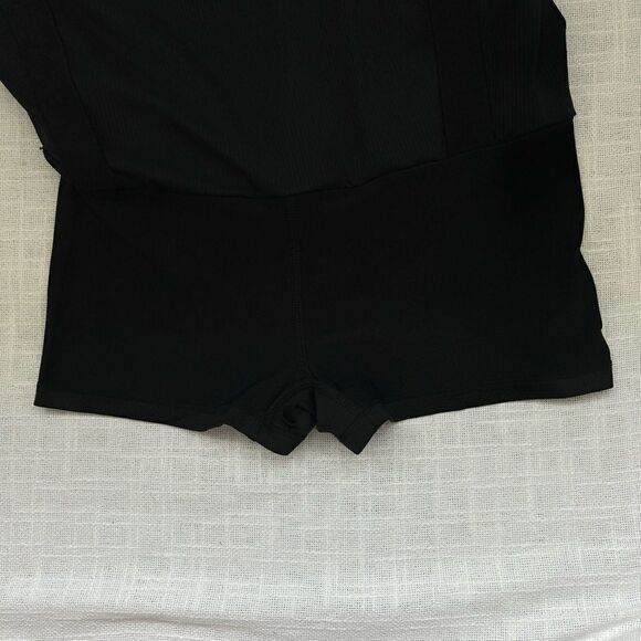 One Tooth Black Skort Elastic Waist Athletic Wear SZ XL - Picture 9 of 12
